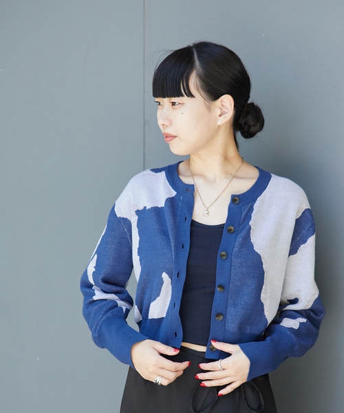 Oriens JOURNAL STANDARD(オリエンス ジャーナルスタンダード)の「JQショートカーディガン(カーディガン/ボレロ・レディース・ベージュ/ブルー・FREE)」の1枚目の写真