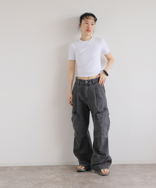 JOINT WORKS(ジョイントワークス)の「【Calvin Klein Jeans / カルバン クライン ジーンズ】 A-SS FASHION Y2K RIB(Tシャツ/カットソー・レディース・ブラック・SMALL)」の13枚目の写真