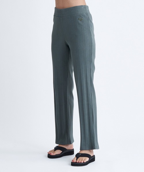 ROXY（ロキシー）の「AZUL PANTS/ロキシーウエストゴムリラックスロングフレアパンツ（その他パンツ・レディース・カーキ/ブラック/ターコイズブルー・MEDIUM/LARGE/SMALL）」の7枚目の写真