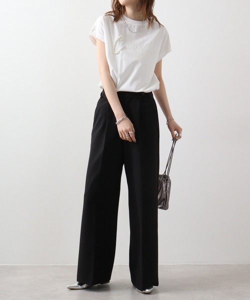 EGLANTINE(エグランティーヌ)の「Eglantine パール付カットソー(Tシャツ/カットソー・レディース・ブラック×ホワイト/ライトグレー/ネイビー/ネイビー×ホワイト/サーモンピンク/オフホワイト・40)」の16枚目の写真