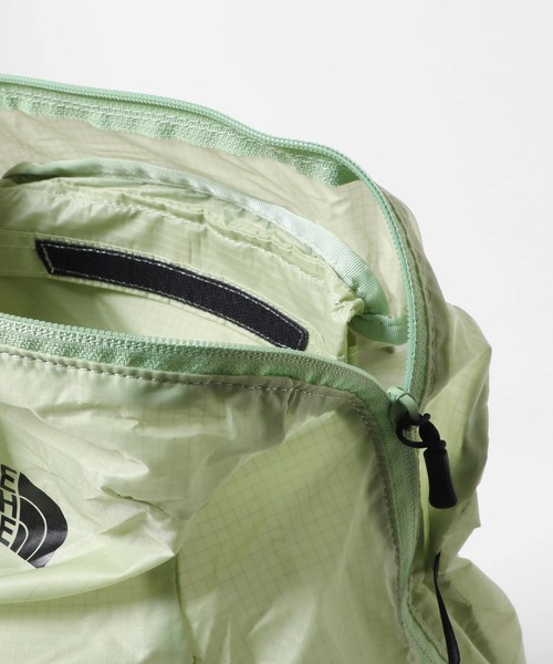 THE NORTH FACE(ザノースフェイス)の「THE NORTH FACE Mayfly Pack 22(バックパック/リュック・レディース・ライトカーキ/ブラック・FREE)」の11枚目の写真