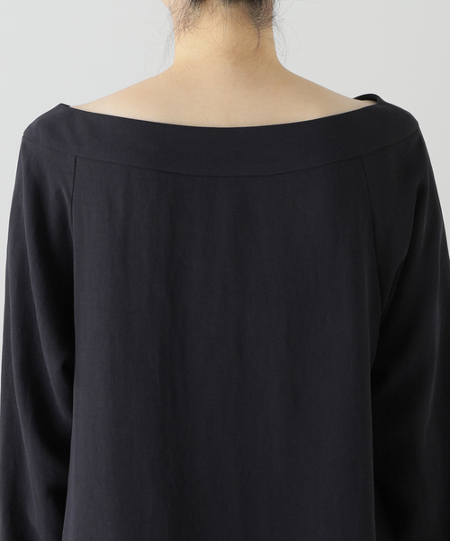 Noble（ノーブル）の「ワイドネックロングカフスブラウス（シャツ/ブラウス・レディース・ホワイト/ネイビー・FREE）」の12枚目の写真