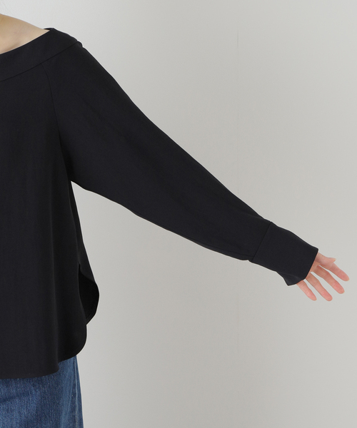 Noble（ノーブル）の「ワイドネックロングカフスブラウス（シャツ/ブラウス・レディース・ホワイト/ネイビー・FREE）」の13枚目の写真