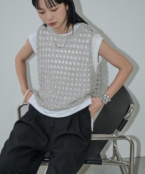 Aunt Marie's（アントマリーズ）の「メッシュニットベスト（タンクトップ・レディース・グレー/ブラック/ホワイト/ダークブラック/モカ・FREE）」の11枚目の写真