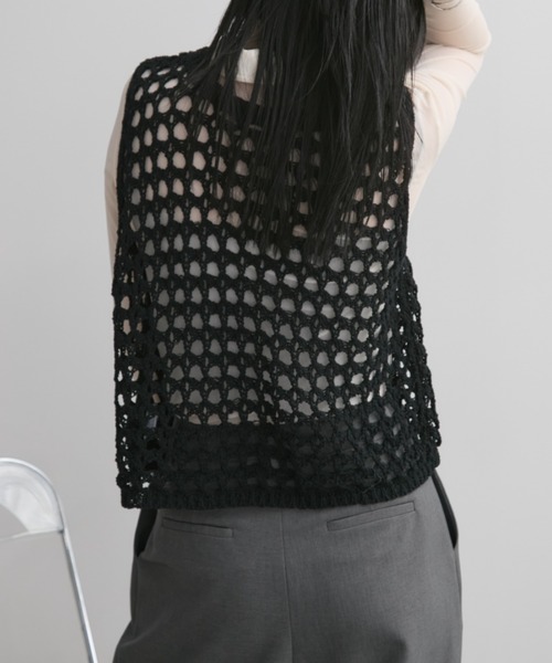 Aunt Marie's（アントマリーズ）の「メッシュニットベスト（タンクトップ・レディース・グレー/ブラック/ホワイト/ダークブラック/モカ・FREE）」の21枚目の写真