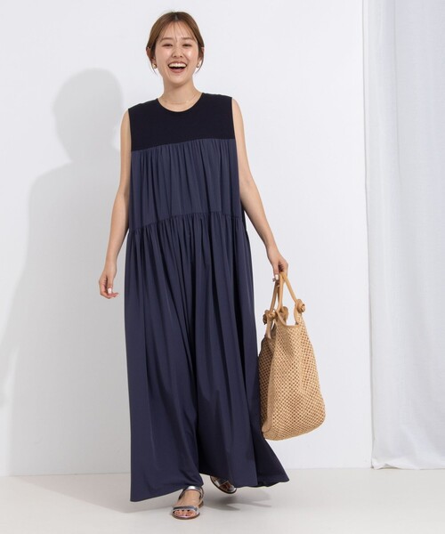 NOLLEY’S（ノーリーズ）の「接触冷感/撥水ストレッチ ティアードワンピース（ワンピース・レディース・ネイビー/ブラック・2/1）」の9枚目の写真