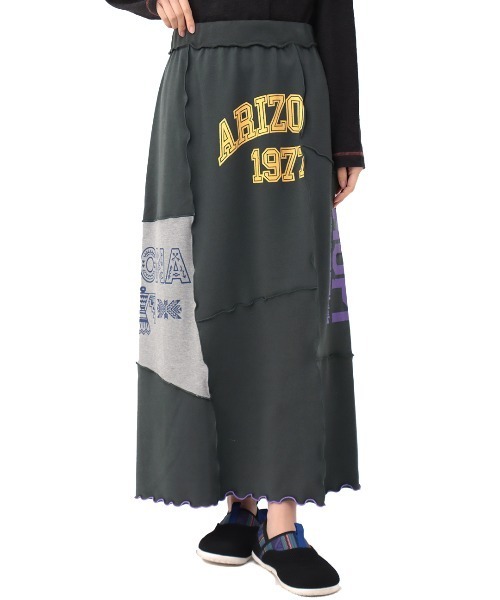 チチカカ（チチカカ）の「リメイク風プリントスウェットスカート（スカート・レディース・チャコールグレー/トップグレー・FREE）」の8枚目の写真