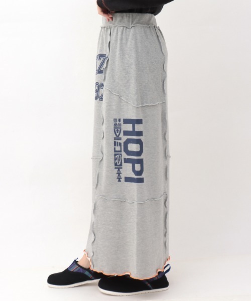 チチカカ（チチカカ）の「リメイク風プリントスウェットスカート（スカート・レディース・チャコールグレー/トップグレー・FREE）」の6枚目の写真