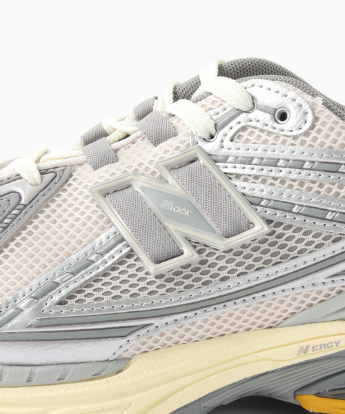 NEW BALANCE（ニューバランス）の「NEW BALANCE / ニューバランス M1906R（スニーカー・メンズ・チャコールグレー・26cm/26.5cm/27cm/27.5cm/28cm）」の16枚目の写真