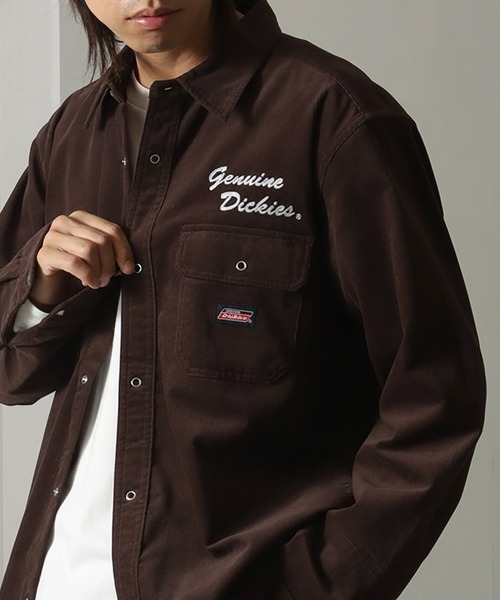 Dickies（ディッキーズ）の「【GENUINE DICKIES/ジェニュインディッキーズ】ワンポイント コーデュロイ ロングスリーブシャツ（シャツ/ブラウス・メンズ・ブラック/ベージュ/チャコールグレー/ダークブラウン・LL/L/M）」の3枚目の写真