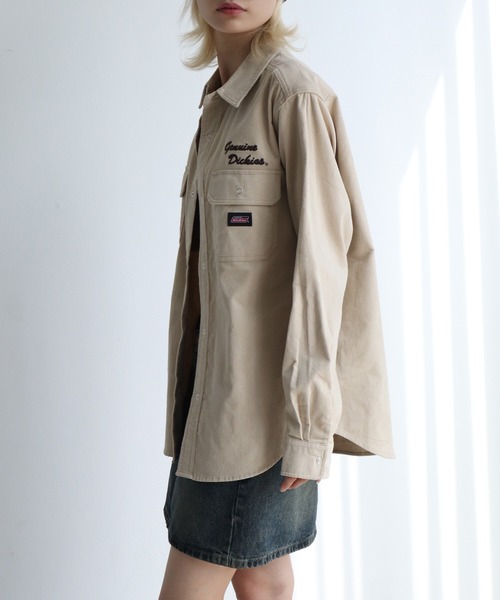 Dickies（ディッキーズ）の「【GENUINE DICKIES/ジェニュインディッキーズ】ワンポイント コーデュロイ ロングスリーブシャツ（シャツ/ブラウス・メンズ・ブラック/ベージュ/チャコールグレー/ダークブラウン・LL/L/M）」の17枚目の写真