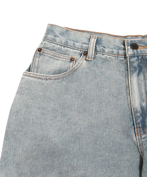 PUNYUS（プニュズ）の「バックポケット刺繍デニムバギーパンツ（デニムパンツ・レディース・ブルー系その他・1/2/3/4）」の17枚目の写真