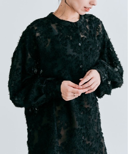 kirakiraShop(キラキラショップ)の「ジャガード フリンジ 長袖 シアー シャツ(シャツ/ブラウス・レディース・ブラック/アイボリー/ピンク系その他/グレー・FREE)」の13枚目の写真