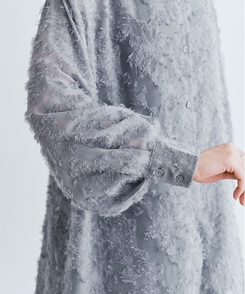 kirakiraShop(キラキラショップ)の「ジャガード フリンジ 長袖 シアー シャツ(シャツ/ブラウス・レディース・ブラック/アイボリー/ピンク系その他/グレー・FREE)」の20枚目の写真