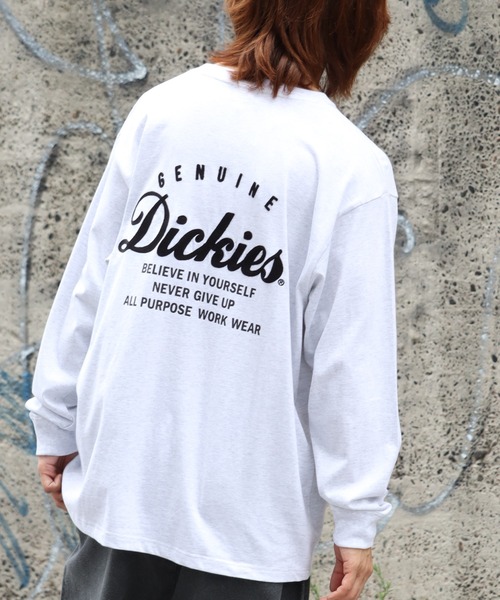 Dickies(ディッキーズ)の「【GENUINE DICKIES/ジェニュインディッキーズ】 バックロゴプリント ロングスリーブ ビッグシルエットTシャツ(Tシャツ/カットソー・メンズ・カーキ/ブラック/アッシュグレー/ホワイト・M/L/LL)」の17枚目の写真