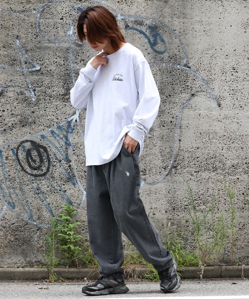 Dickies（ディッキーズ）の「【GENUINE DICKIES/ジェニュインディッキーズ】 バックロゴプリント ロングスリーブ ビッグシルエットTシャツ（Tシャツ/カットソー・メンズ・カーキ/ブラック/アッシュグレー/ホワイト・M/L/LL）」の14枚目の写真