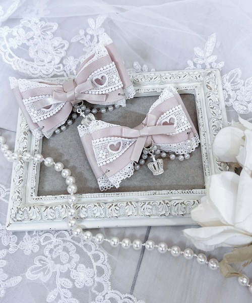 MA*RS（アメーバーマーズ）の「クラウン×ハートレースりぼんクリップ　2個SET（バレッタ/ヘアクリップ・レディース・ブラック/ホワイト/ピンク・FREE）」の22枚目の写真