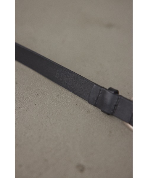 BLACK BY MOUSSY（ブラックバイマウジー）の「undulation buckle slim belt(アンジュレーションバックルスリムベルト)（ベルト・レディース・ブラック・FREE）」の14枚目の写真