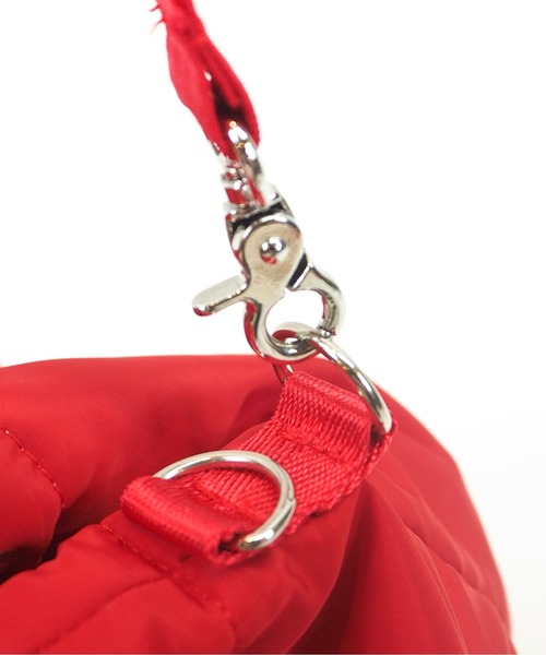 Casselini(キャセリーニ)の「Casselini(キャセリーニ)リボン巾着ショルダー(ショルダーバッグ・レディース・ブラック/レッド/シルバー・FREE)」の6枚目の写真