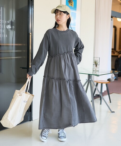 FREAK'S STORE(フリークスストア)の「【新色追加】裾フリルピグメント ロングスリーブワンピース(ワンピース・レディース・サックスブルー/ブラック/ブルー/ラベンダー/ベージュ・フリ-)」の9枚目の写真