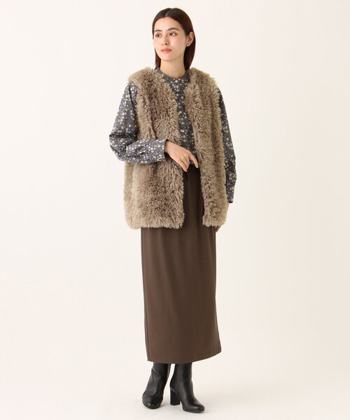Afternoon Tea（アフタヌーンティー）の「フェイクファーベスト（ベスト・レディース・グレー/ベージュ・MEDIUM）」の8枚目の写真