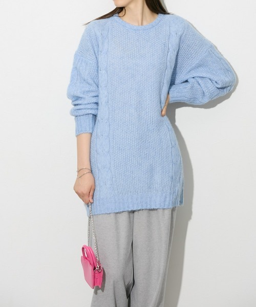 slattgir(スラットジール)の「高身長 ケーブルニットチュニック (トールサイズ)(ニット/セーター・レディース・チャコール/ベージュ/ブルー系・M~L/LL~3L)」の1枚目の写真