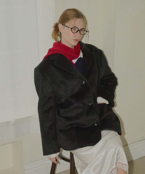 GIUNON（ジウノン）の「long knit charm muffler / ロングニットチャームマフラー（マフラー・レディース・グレー/ブルー/レッド/イエロー・FREE）」の15枚目の写真