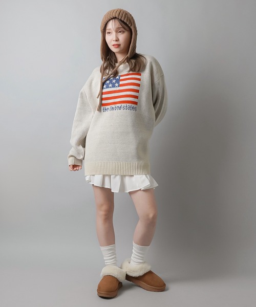 SPINNS（スピンズ）の「WORLD国旗ビッグジャガードニット（ニット/セーター・レディース・キナリ/杢グレー/バーガンディー/ネイビー・ONESIZE）」の17枚目の写真