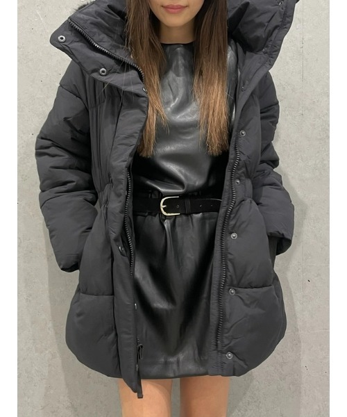 GAP(ギャップ)の「ビッグ パフプリマロフト(R)ジャケット(ダウンジャケット/コート・レディース・ブラック・L/S/M/XS/XXS)」の7枚目の写真