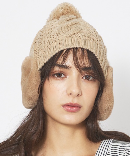 Ruben（ルーベン）の「【RUBEN / ルーベン】イヤーマフ付き裏ボアニットキャップ / RUS-8053（ニットキャップ/ビーニー・レディース・ブルー/アイボリー/ライトグレー/ベージュ/ラベンダー/グレー/ブラック/グレイッシュベージュ・フリー）」の6枚目の写真