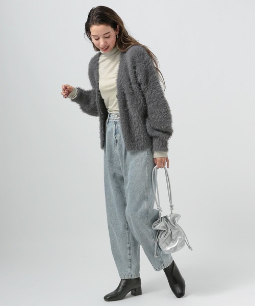 BAYFLOW（ベイフロー）の「[柔らかな着心地]シャギーニットカーディガン（カーディガン/ボレロ・レディース・チャコール/ライトグレー/ブルーグリーン・FREE）」の10枚目の写真