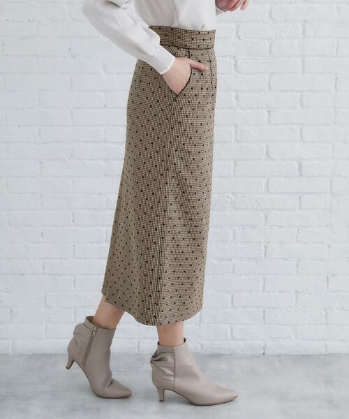 index（インデックス）の「◆千鳥フロッキードットタイトスカート【洗濯機洗い可】（スカート・レディース・ダークブラウン系/グレー/ブラック・36/38/40）」の18枚目の写真