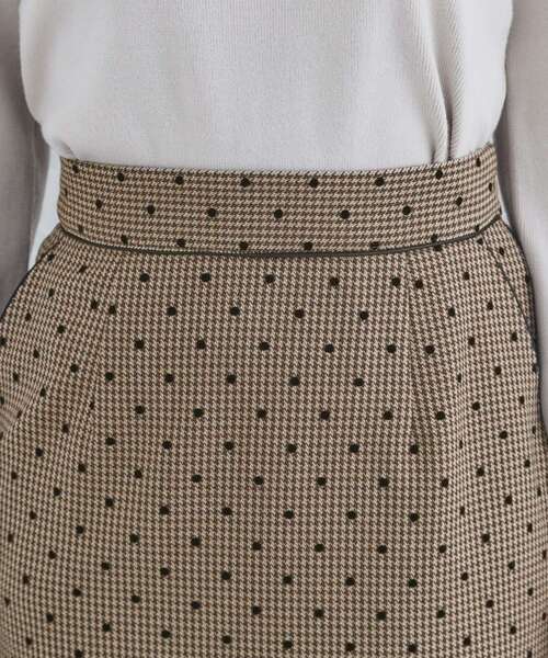 index（インデックス）の「◆千鳥フロッキードットタイトスカート【洗濯機洗い可】（スカート・レディース・ダークブラウン系/グレー/ブラック・36/38/40）」の20枚目の写真
