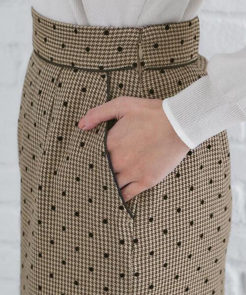 index（インデックス）の「◆千鳥フロッキードットタイトスカート【洗濯機洗い可】（スカート・レディース・ダークブラウン系/グレー/ブラック・36/38/40）」の22枚目の写真