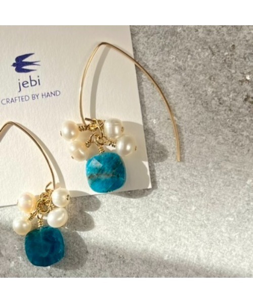 tone（トーン）の「【jebi】【jebi】14kgf / 揺れる天然石と淡水パール(MA)（ピアス（両耳用）・レディース・ブルー/ライトブルー/ネイビー/ピンク・FREE）」の15枚目の写真