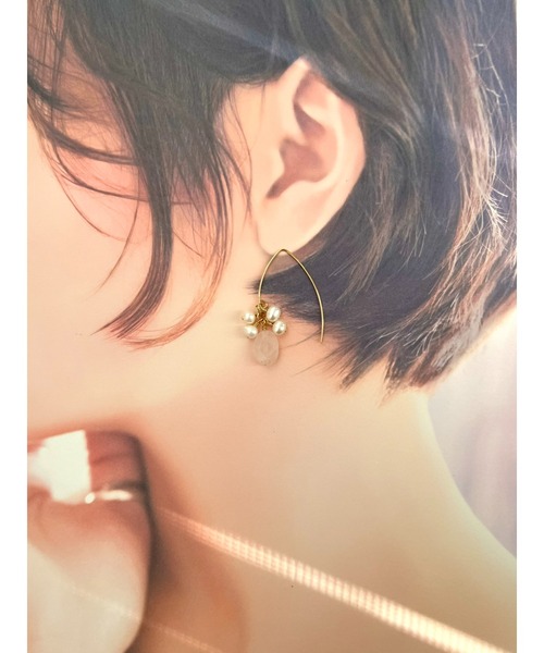tone（トーン）の「【jebi】【jebi】14kgf / 揺れる天然石と淡水パール(MA)（ピアス（両耳用）・レディース・ブルー/ライトブルー/ネイビー/ピンク・FREE）」の17枚目の写真