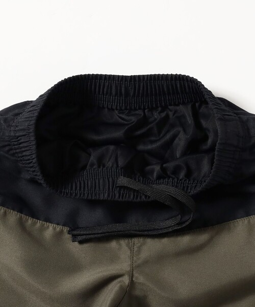 THE NORTH FACE(ザノースフェイス)の「【撥水・速乾・UVカット】THE NORTH FACE /ウォーター ショートパンツ 2025SS (100~120cm)(ラッシュガード・キッズ・ブラック/レッド・110/120/100)」の7枚目の写真