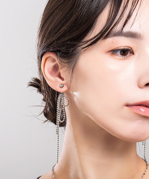 kirakiraShop（キラキラショップ）の「リボン モチーフ ボールチェーン ピアス（ピアス（両耳用）・レディース・ゴールド/シルバー・FREE）」の3枚目の写真