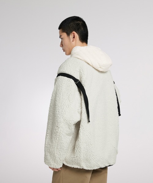 JNBY（ジェーエヌビーワイ）の「Reversible Round-neck Boa Jacket / リバーシブルジャケット（その他アウター・メンズ・ブラック・44/46）」の5枚目の写真