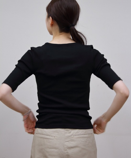 ORCIVAL（オーシバル）の「ORCIVAL/オーシバル　ボートネックハーフスリーブプルオーバー　BOATNECK HALF SLEEVE P.O.　OR-C0423 CMR（Tシャツ/カットソー・レディース・ブラック/オートミール/トップグレー・1）」の6枚目の写真