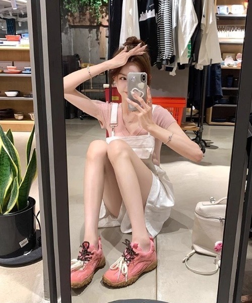 Teem Store（チームストア）の「配色紐トレーナースポーツスニーカー チャンキースニーカー（スニーカー・レディース・ホワイト/ピンク/イエロー/シルバー・S/M/L）」の18枚目の写真