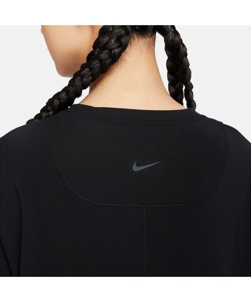 NIKE（ナイキ）の「ナイキ NIKE ナイキ  ワン DF ルーズ L/S トップ（Tシャツ/カットソー・レディース・ブラウン/ブラック・S/M/L/XL）」の6枚目の写真