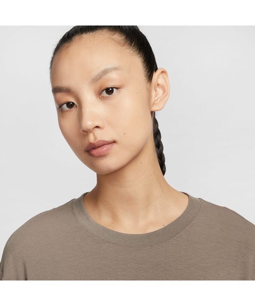 NIKE（ナイキ）の「ナイキ NIKE ナイキ  ワン DF ルーズ L/S トップ（Tシャツ/カットソー・レディース・ブラウン/ブラック・S/M/L/XL）」の11枚目の写真