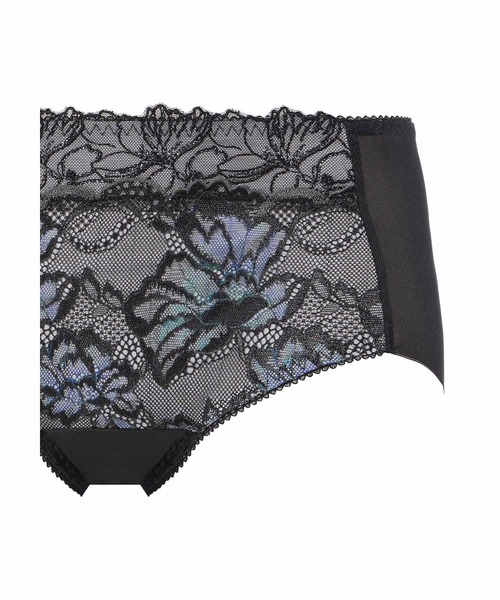 Triumph(トリンプ)の「天使のブラ 魔法のハリ感626 ボーイズレングス TR626 PT(ショーツ・レディース・ピンク/グリーン/ブラック/ベージュ・M/L)」の5枚目の写真