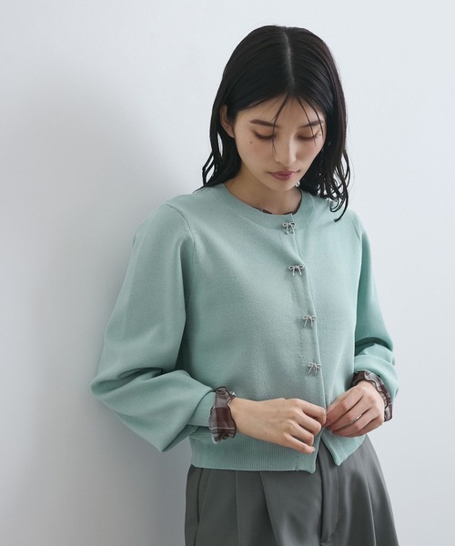 VIS(ビス)の「【洗える】ミラノリブリボンモチーフカーディガン(カーディガン/ボレロ・レディース・チャコールグレー/オフホワイト/ライトグリーン・FREE)」の11枚目の写真