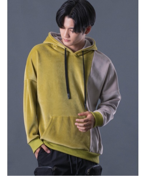 REGIEVO（レジエボ）の「肌触り抜群の上質なパーカー（パーカー・メンズ・ベージュ/ネイビー/イエロー・MEDIUM/LARGE/X-LARGE）」の3枚目の写真