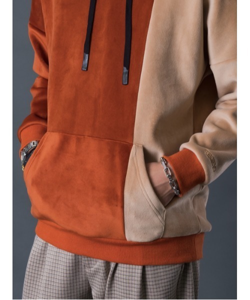 REGIEVO（レジエボ）の「肌触り抜群の上質なパーカー（パーカー・メンズ・ベージュ/ネイビー/イエロー・MEDIUM/LARGE/X-LARGE）」の18枚目の写真