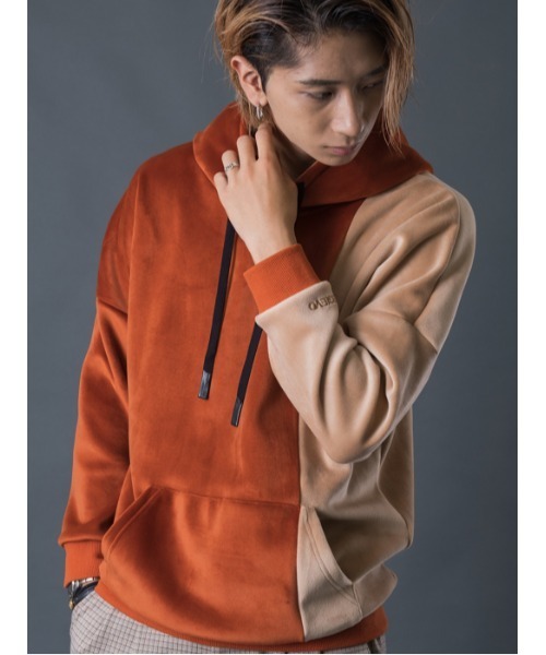 REGIEVO（レジエボ）の「肌触り抜群の上質なパーカー（パーカー・メンズ・ベージュ/ネイビー/イエロー・MEDIUM/LARGE/X-LARGE）」の22枚目の写真