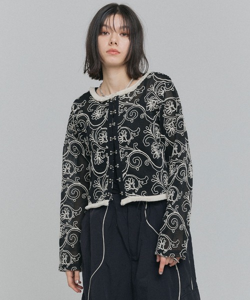 ELLEgirl（エルガール）の「コード刺繍メッシュカーディガン【ELLEgirl/エルガール】（カーディガン/ボレロ・レディース・ブラック/アイボリー・FREE）」の4枚目の写真