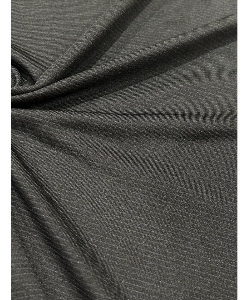 fifth(フィフス)の「【接触冷感×抗菌防臭】さらさら、ひんやりカップ付きタンクトップ【EssentialCool】(キャミソール・レディース・ブラック/ベージュ・S/M/L)」の15枚目の写真